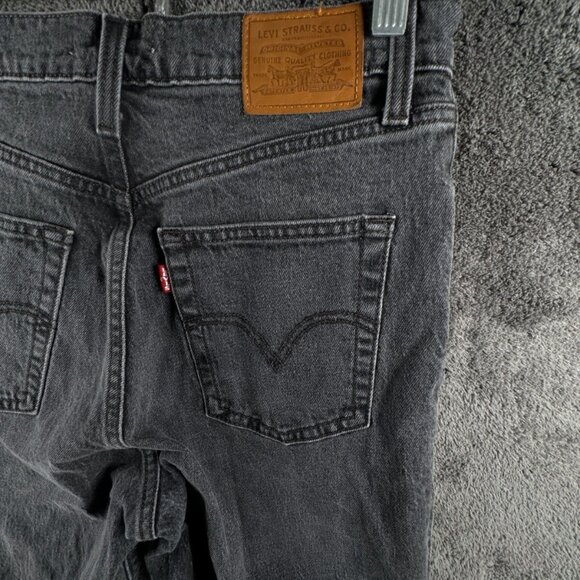 Levi’s PREMIUM RIBCAGE FLARE Button Fly BIG E Frayed Hem Jeans Size 28 Charcoal - Picture 12 of 16